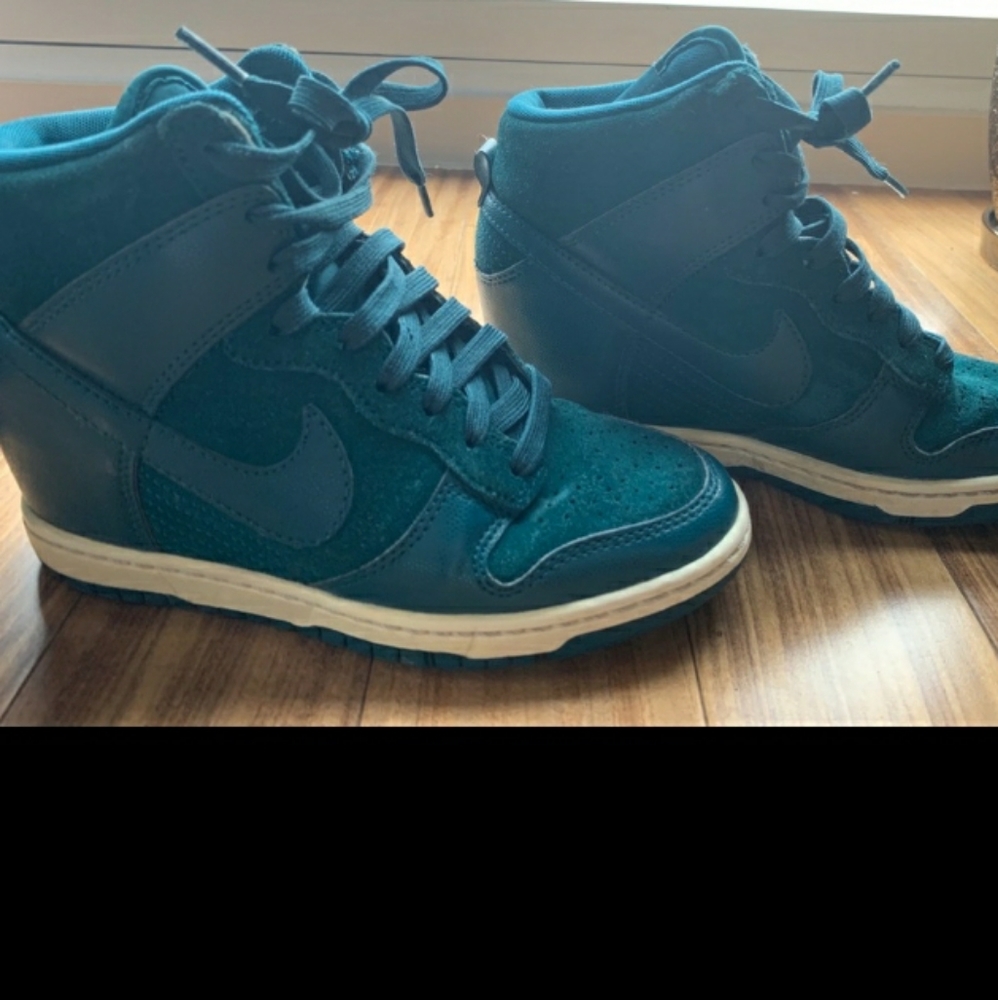 Nike sky hi bundle of 2
